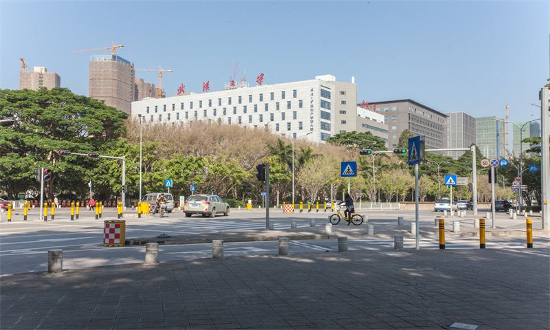 武汉大学深圳产学研基地01